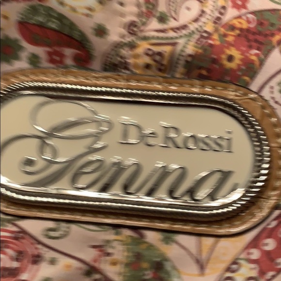 Genna DeRossi purse - Picture 3 of 5